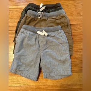 Lot of 3 cat and Jack 4T shorts. Play condition, lots of life left!